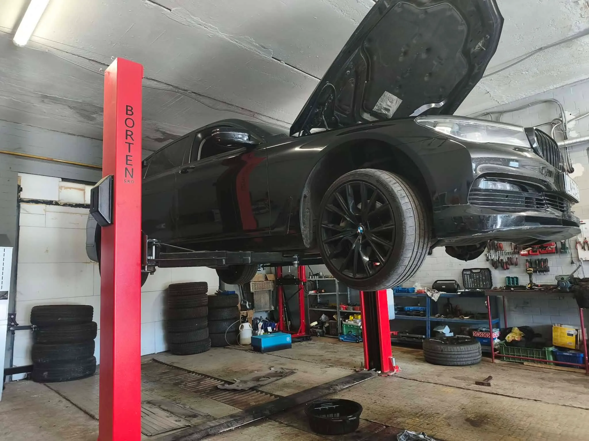 Autoservis Levice - Servis bŕzd a podvozku
